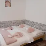 Pod Lanovkou